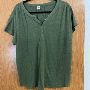Moving! Make offer! Old navy short sleeve shirt